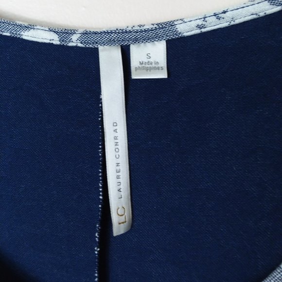 Lauren Conrad Dress Floral Print Sz Small 3/4 sleev - Picture 7 of 9